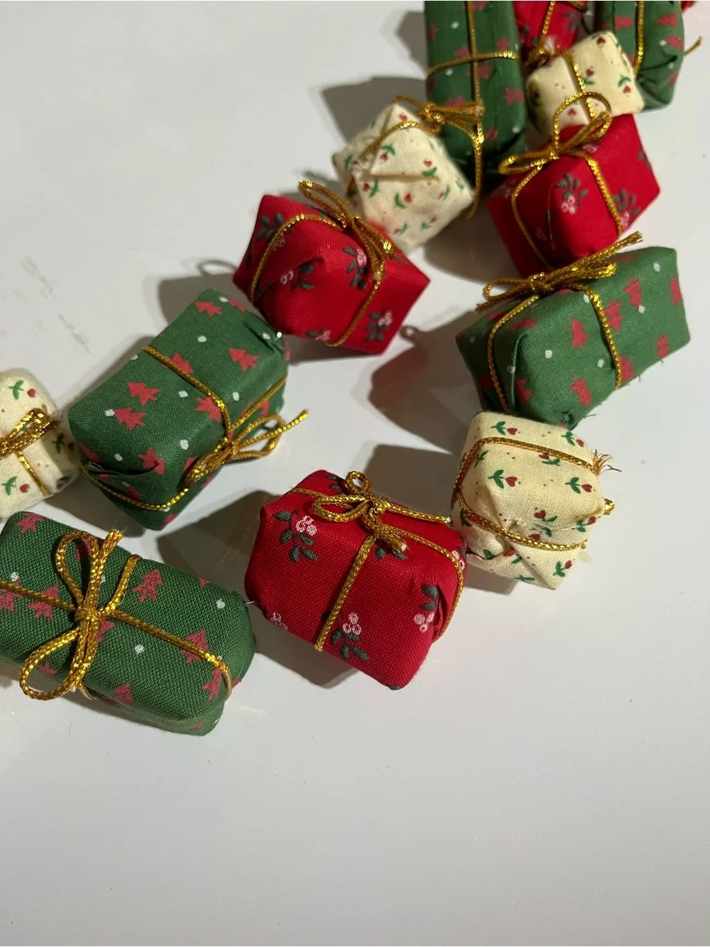 Festive Santa and Gift Boxes Tree garland- Red, Green, Cream .